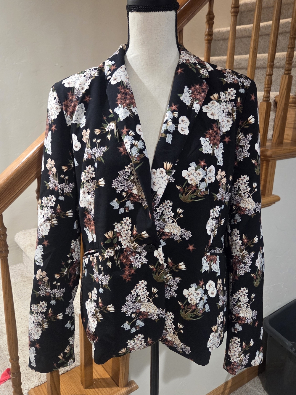 Cynthia Rowley Black Floral Blazer Jacket
